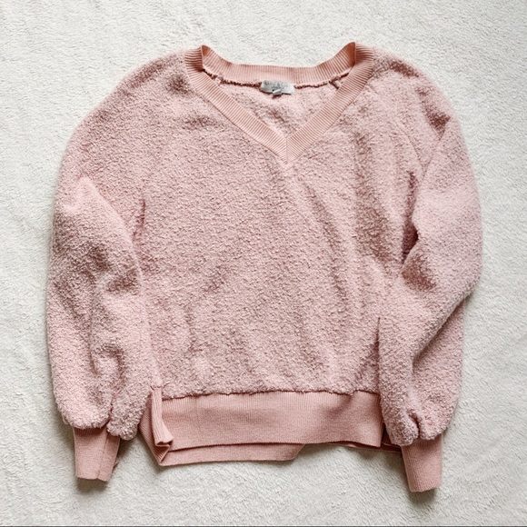 Sweaters - 🥳Pink Sweater